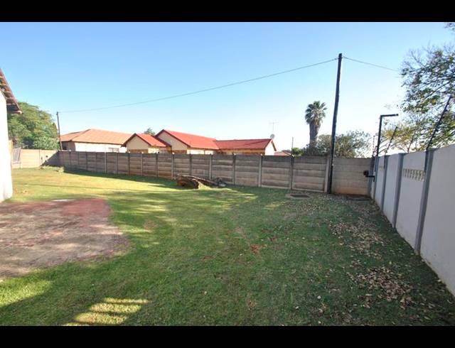 3 BEDROOM HOUSE FOR SALE IN DAWN PARK